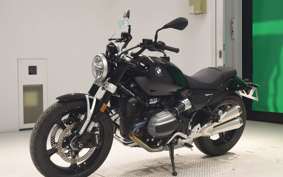 BMW R12 2025