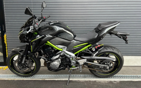 KAWASAKI Z900 2018 ZR900B