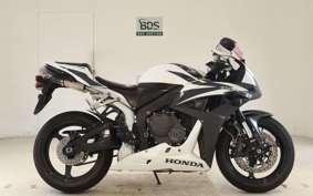 HONDA CBR600RR GEN 3 2008
