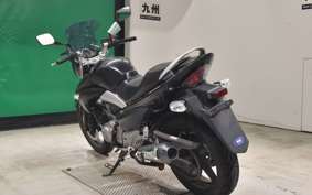 SUZUKI GSR250