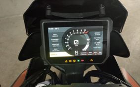KTM 1290 SUPER  DUKE GT 2020 V6940