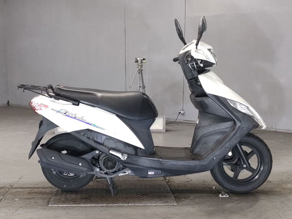 Фото Suzuki ADDRESS V125 с японского аукциона