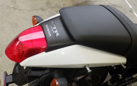 HONDA VTR 250 Gen. 2 2001 MC33