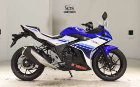 SUZUKI GSX250 R