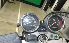 YAMAHA XJR1300 2000