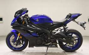 YAMAHA YZF-R6 2019
