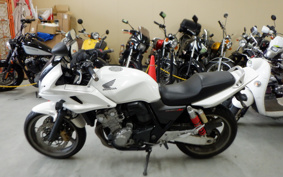 HONDA CB400 SUPER BOLDOR 2009 NC42