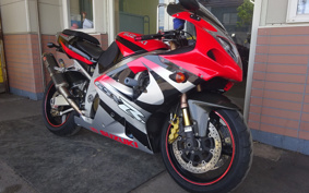 SUZUKI GSX-R1000 2002 GT74A