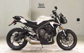 TRIUMPH STREET TRIPLE S 2020