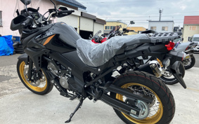 SUZUKI DL650 ( V-Strom 650 ) C733M