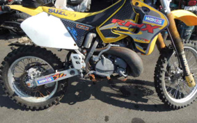 SUZUKI RMX250