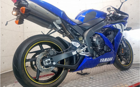 YAMAHA YZF-R1 2004 RN13