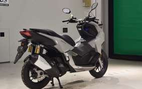 HONDA ADV160
