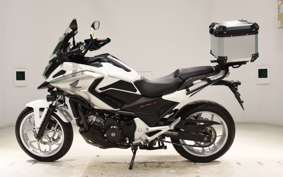 HONDA NC750X A 2018 RC90