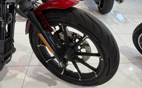 HARLEY XL883N 2019 LE2