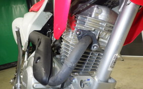 HONDA CRF125F JE03