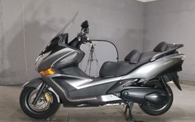 HONDA SILVERWING600GT 2015 PF02