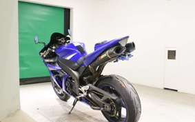 YAMAHA YZF-R1 2004
