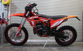 BETA CROSS  TRAY NA-300