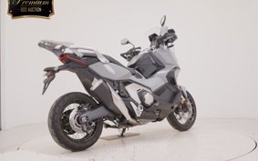 HONDA X-ADV 750 2024 RH10