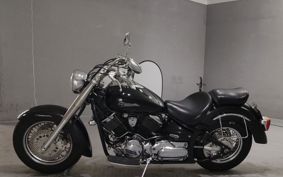 YAMAHA DRAGSTAR 1100 CLASSIC 2003 VP13J
