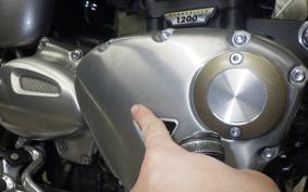 TRIUMPH BONNEVILLE T120 2022
