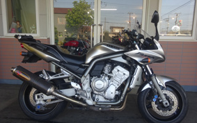 YAMAHA FZS1000 FAZER 2002 RN06