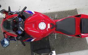 HONDA CBR600RR 2025 PC40