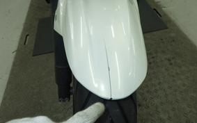 SUZUKI GSR 400 A 2013 GK7EA