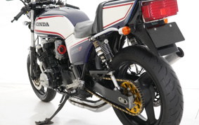 HONDA CB750 1982 RC04