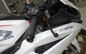 HONDA CBR250RR A MC51