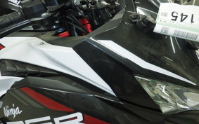 KAWASAKI ZX-25R ZX250E