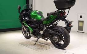 KAWASAKI NINJA H2 SX SE 2022 ZXT02P