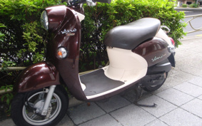 YAMAHA  VINO  DELUXE  SA37J