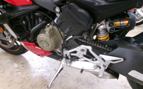 DUCATI STREET FIGHTER V4S 2022 1F00
