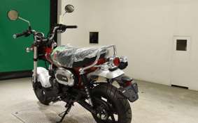 HONDA DAX 125 2018 JB04