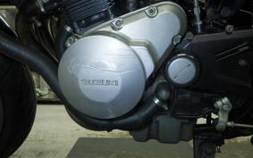 SUZUKI BANDIT 250 VZ GJ77A