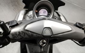 YAMAHA N-MAX 125 SED6J