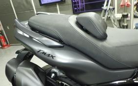 YAMAHA T-MAX 560 T 2026 SJ21J