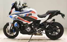 BMW M1000XR 2024