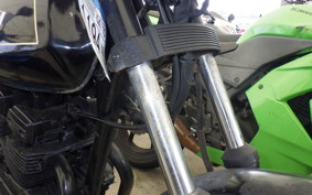 SUZUKI GSX250E