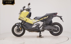 HONDA X-ADV 750 2025