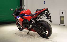 HONDA CBR600RR 2025 PC40