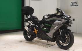 KAWASAKI NINJA H2 SX SE 2019 ZXT02A