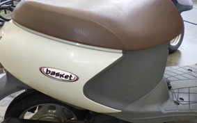SUZUKI LET's 4 Basket CA43A