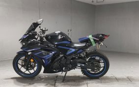YAMAHA YZF-R25 RG10J