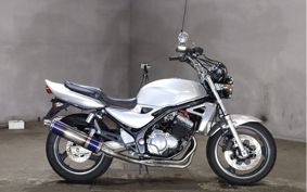 SUZUKI GSX250 ZR250C