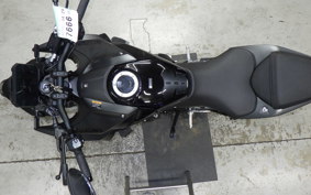 SUZUKI GSX-8S 2023 EM1AA