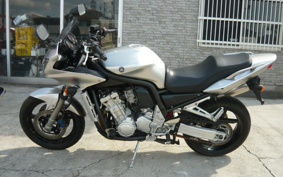 YAMAHA FZS1000 FAZER 2003 RN06