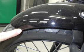 TRIUMPH STREET SCRAMBLER 2022